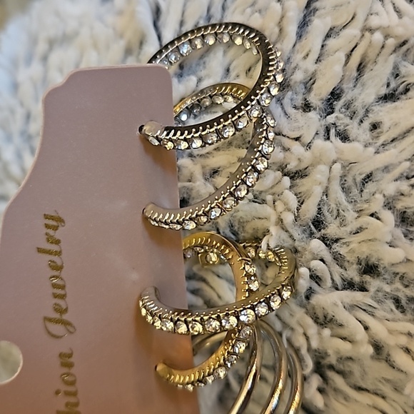 Vintage Silvertone Rhinestone Hoop Earrings - Picture 3 of 4